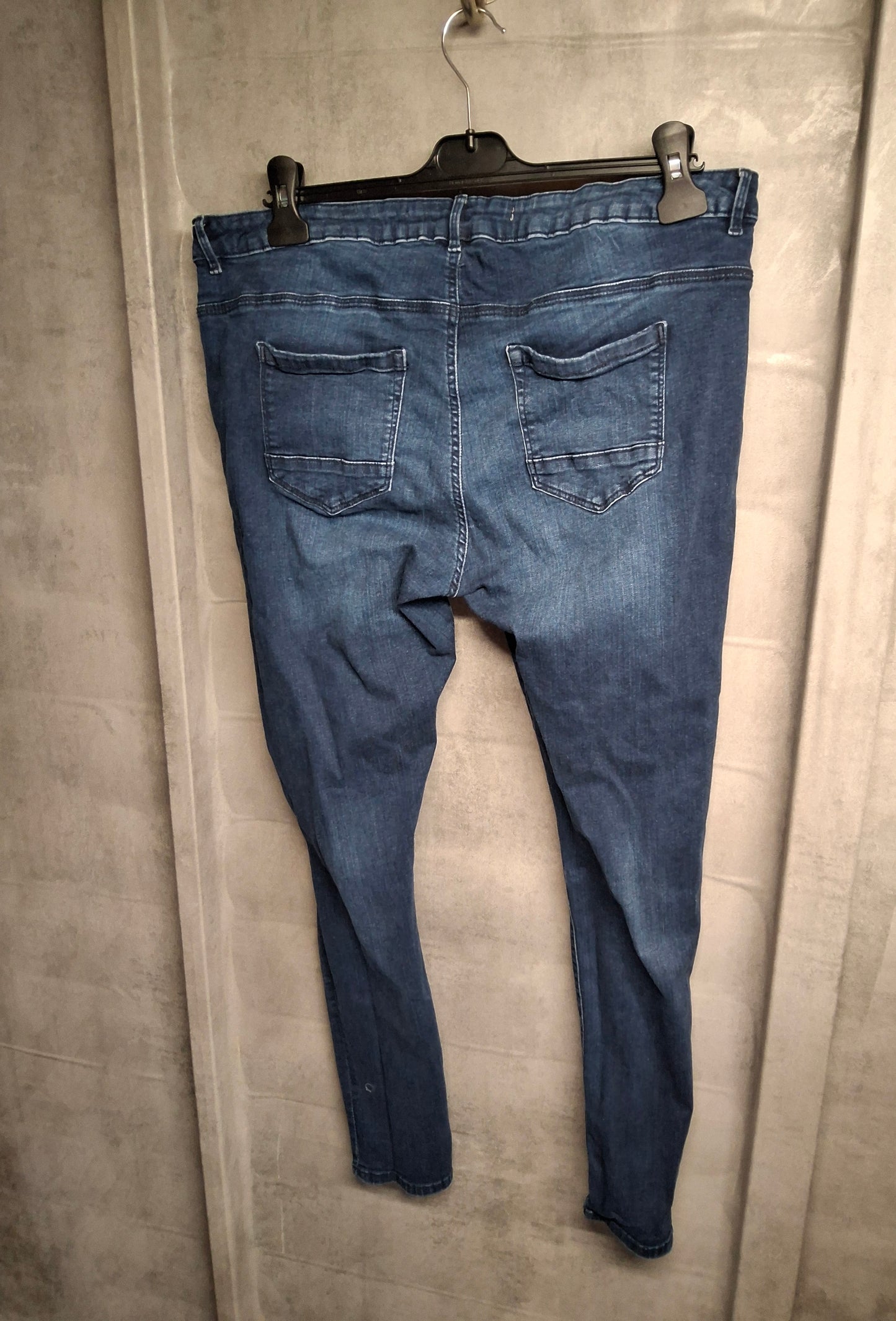 Primark Blue Ripped Skinny Jeans – Size 18