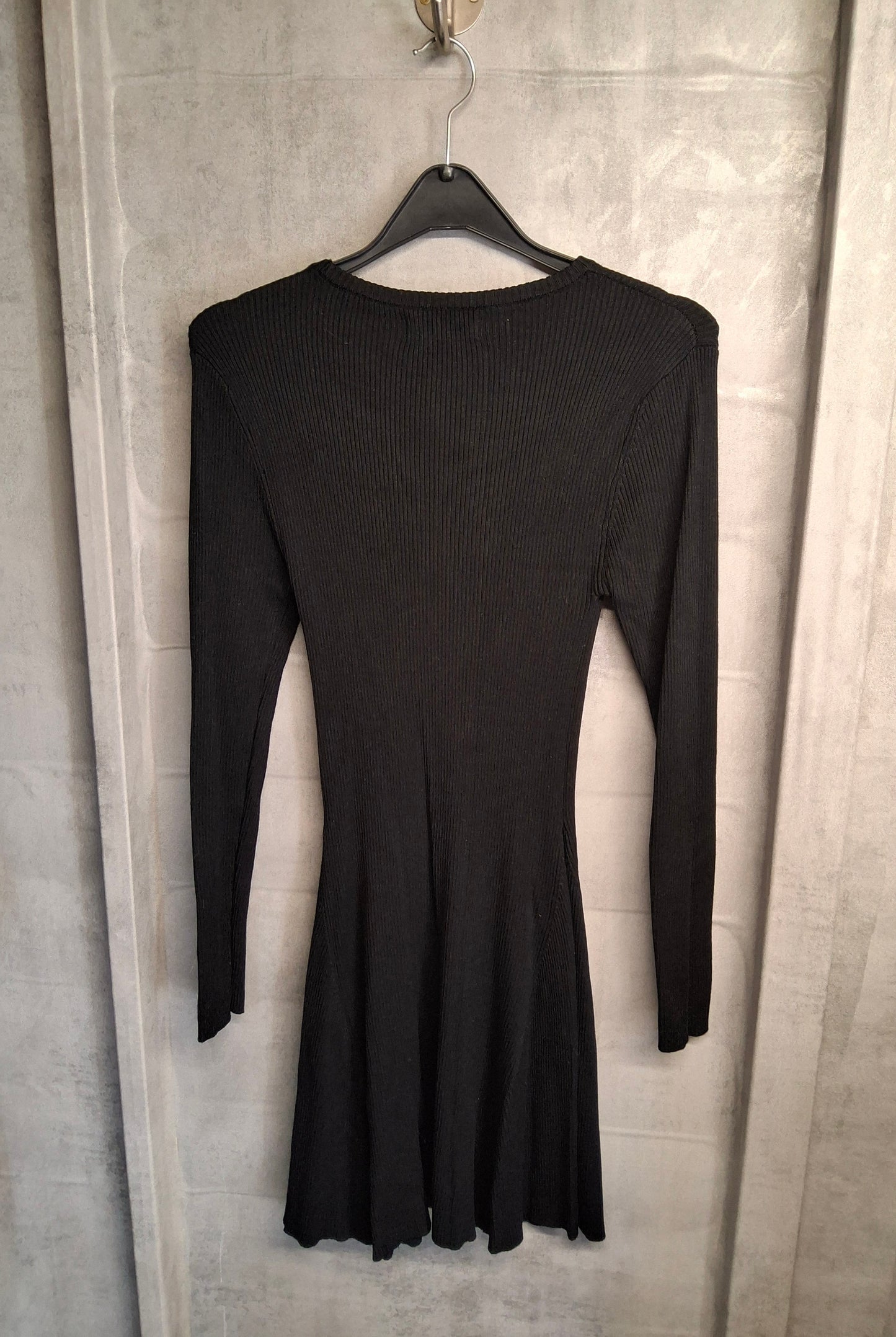 Primark Black Ribbed Jumper Dress – Flared Bodycon Style – Size 6/8
