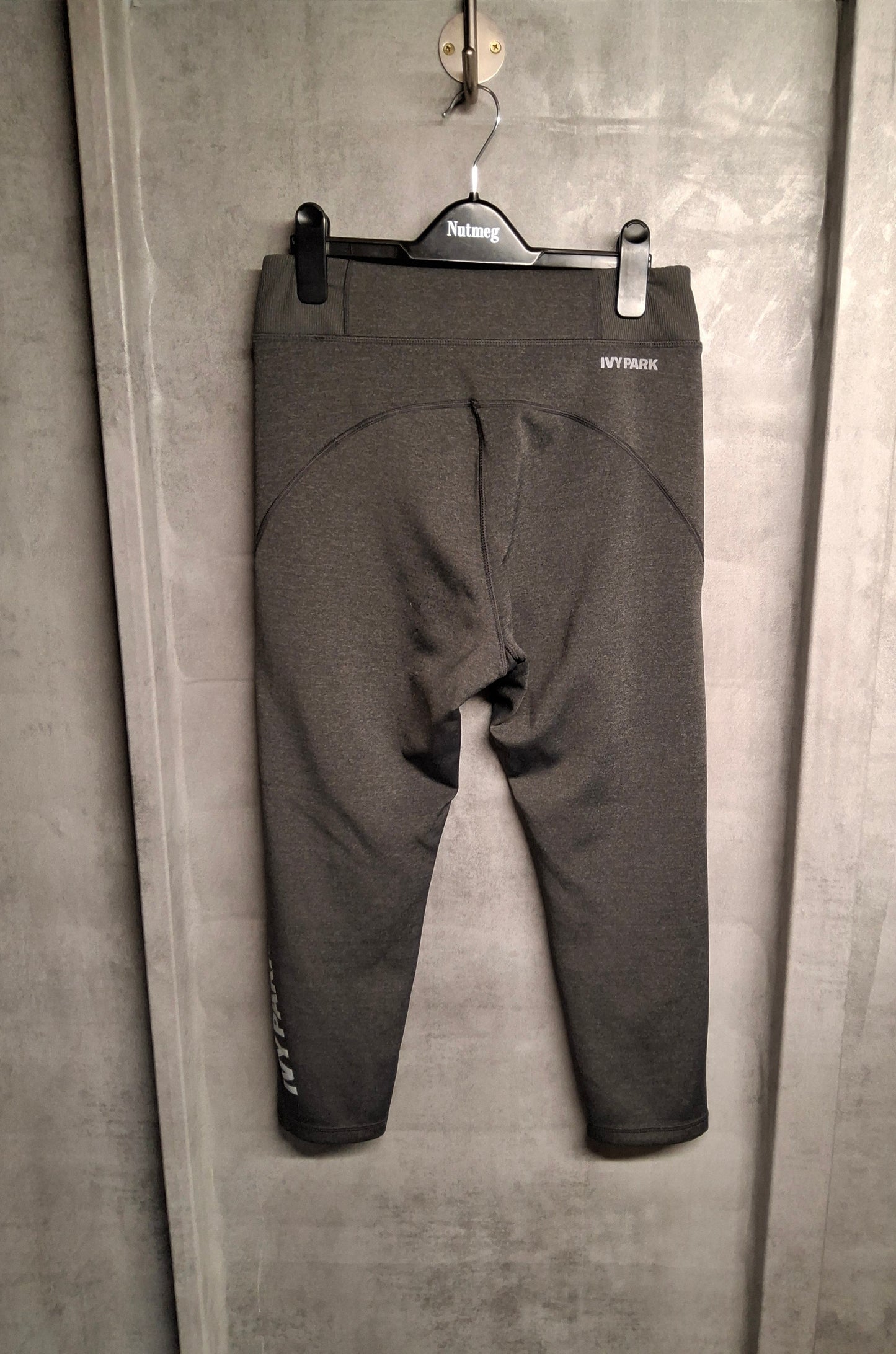 Ivy Park Grey Cropped Gym Leggings – Size M (UK size 10/12) – Activewear