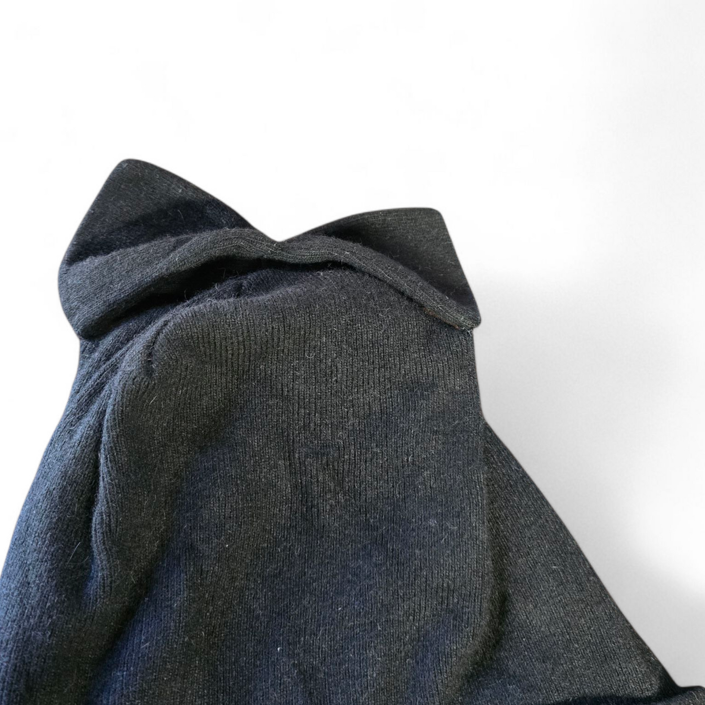 Vicolo Northland Black Beanie Hat with Bow – One Size