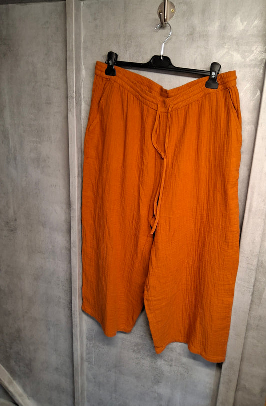 George Burnt Orange Cotton Wide Leg Cropped Trousers – Size 18 – High Waisted