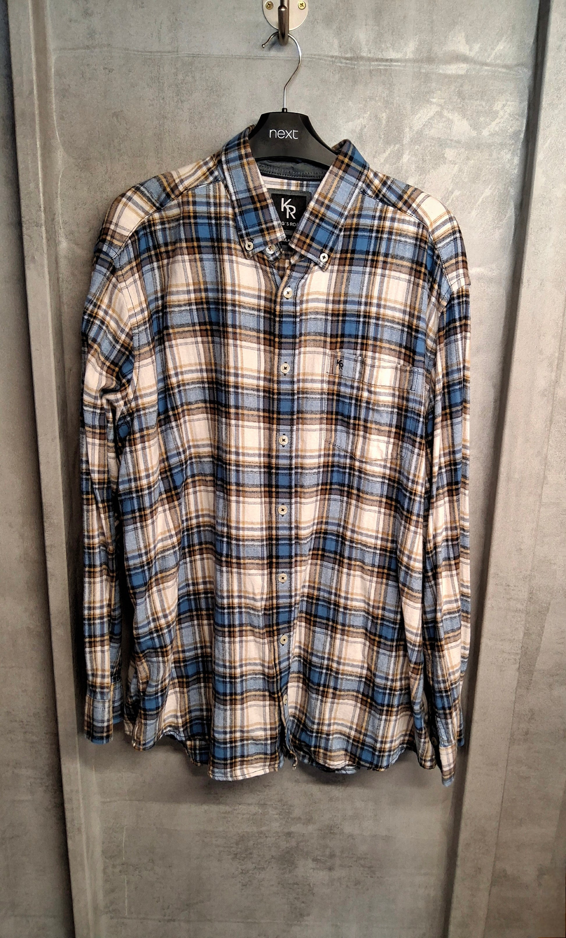 King’s Road Blue, Beige & White Checked Shirt – Men’s XL – 100% Cotton