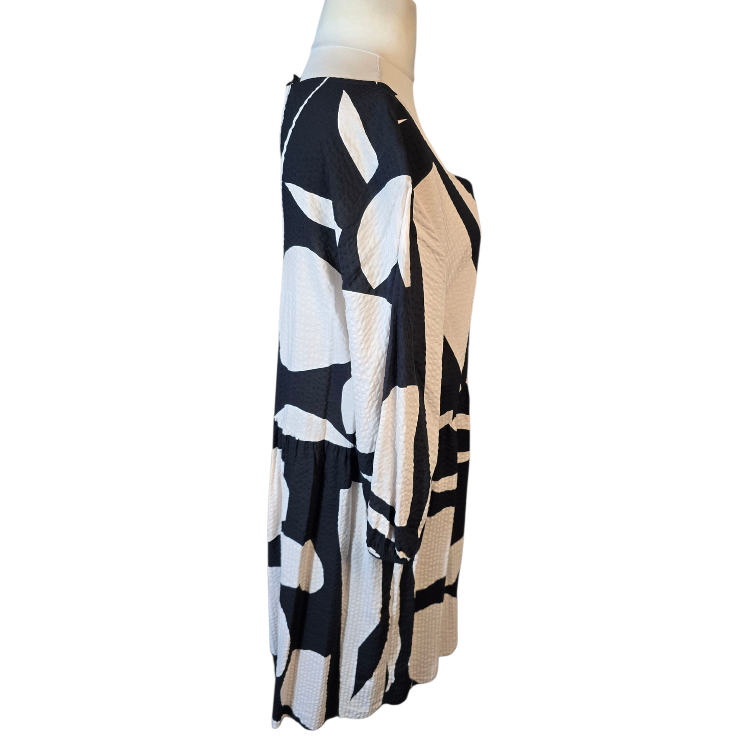 George Black & White Patterned Midi Dress – Size 20 – NWT Relaxed Fit with 3/4 Sleeves