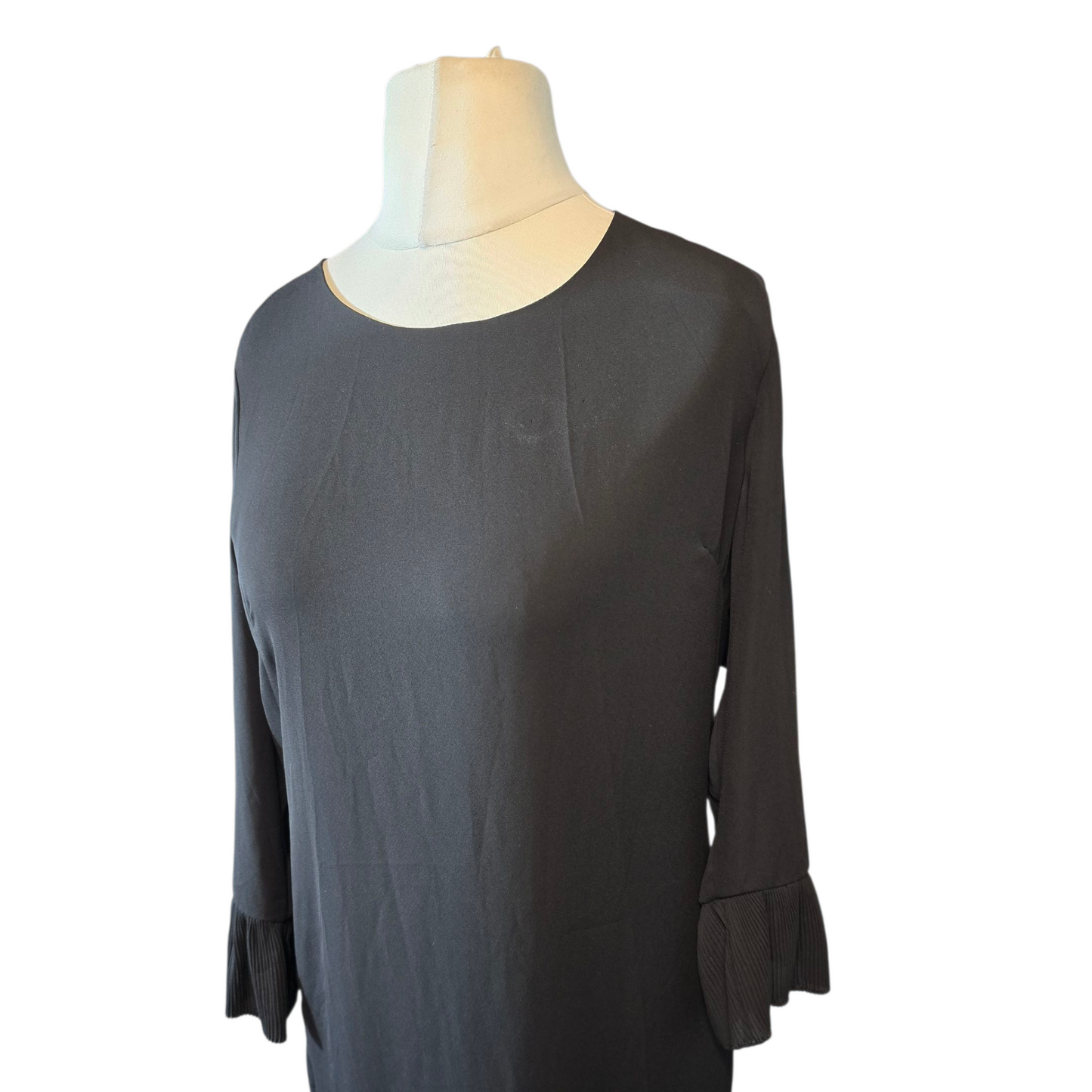 Darling London Black Frill Dress – Size 10 – Knee Length