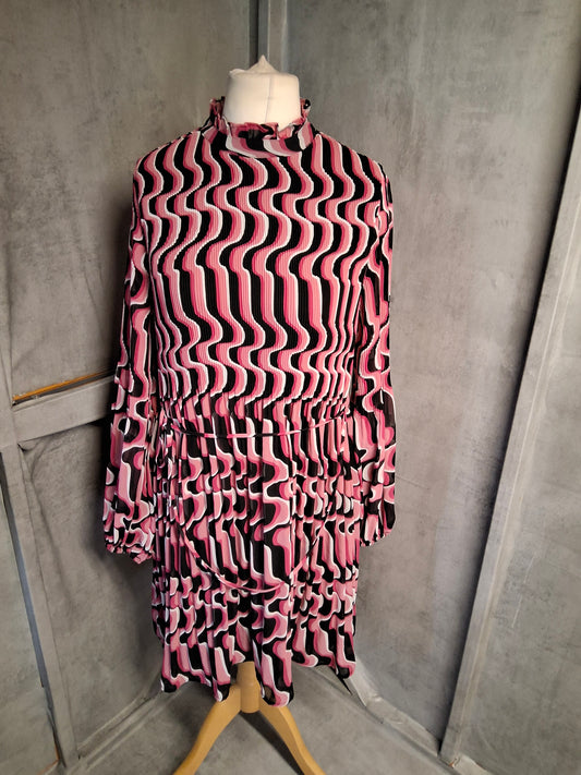 Et Vous Pink & Black Geometric Midi Dress – Size 12 – Sheer Sleeves
