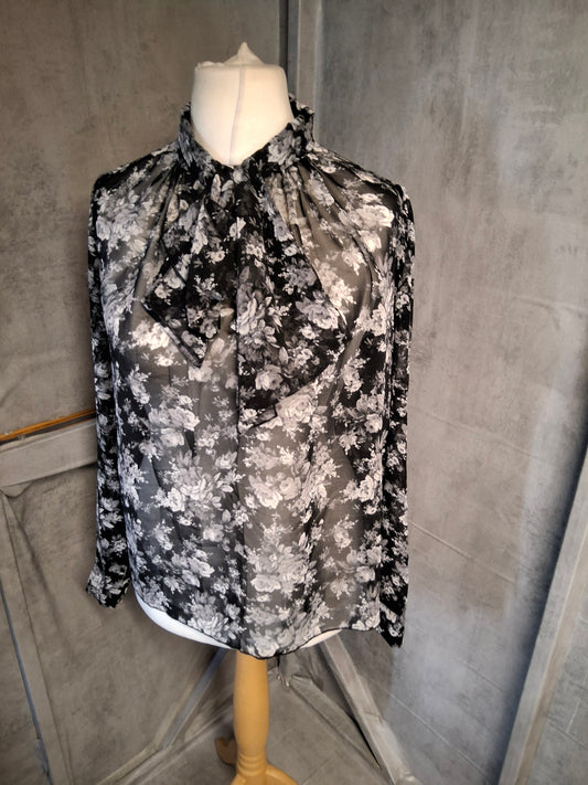Mango Black & White Sheer Floral High Neck Blouse – Size M (size 10/12)