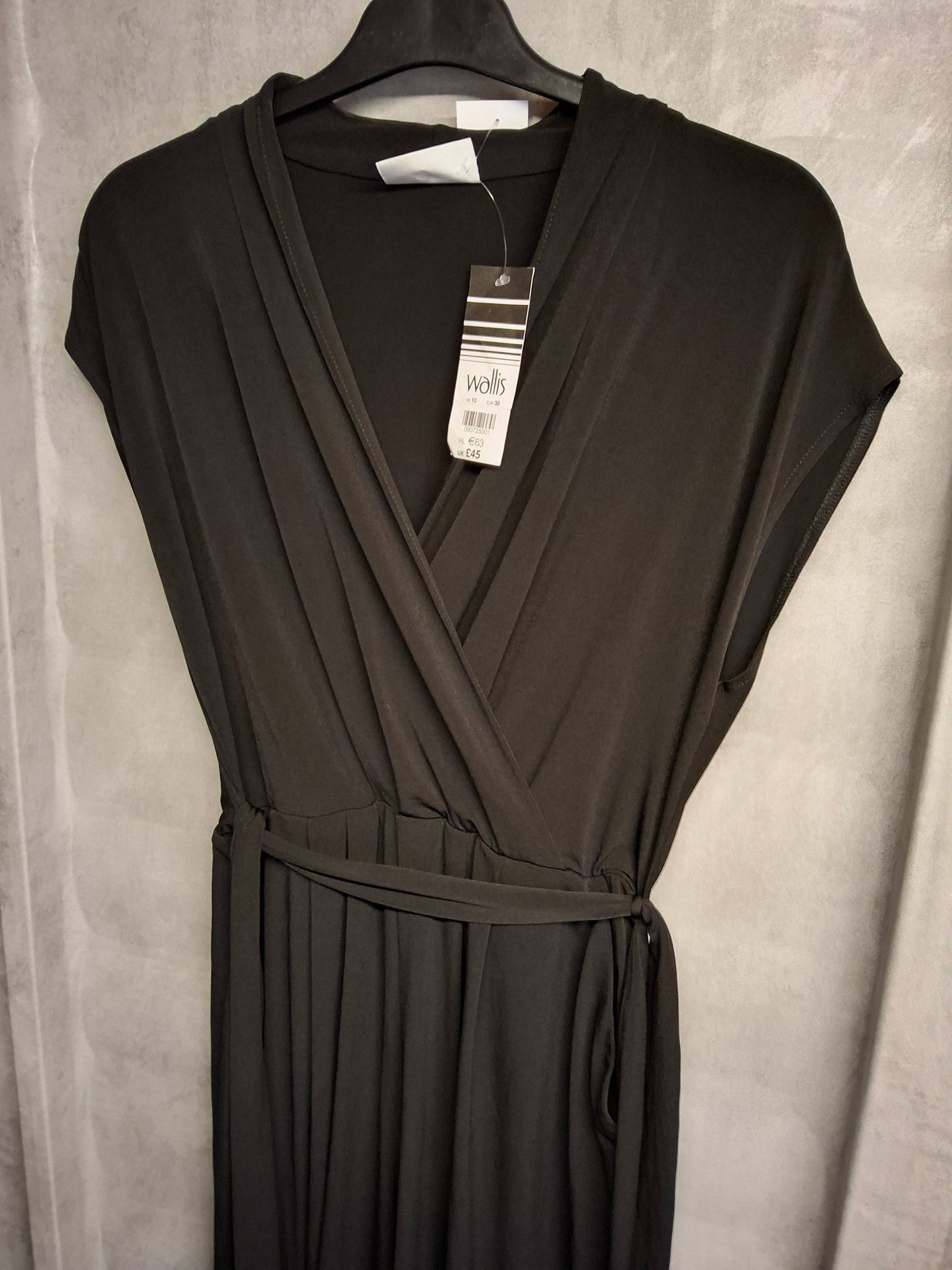 Wallis Black Cropped Jumpsuit with Belt & Pockets – Size 10 – NWT RRP £45