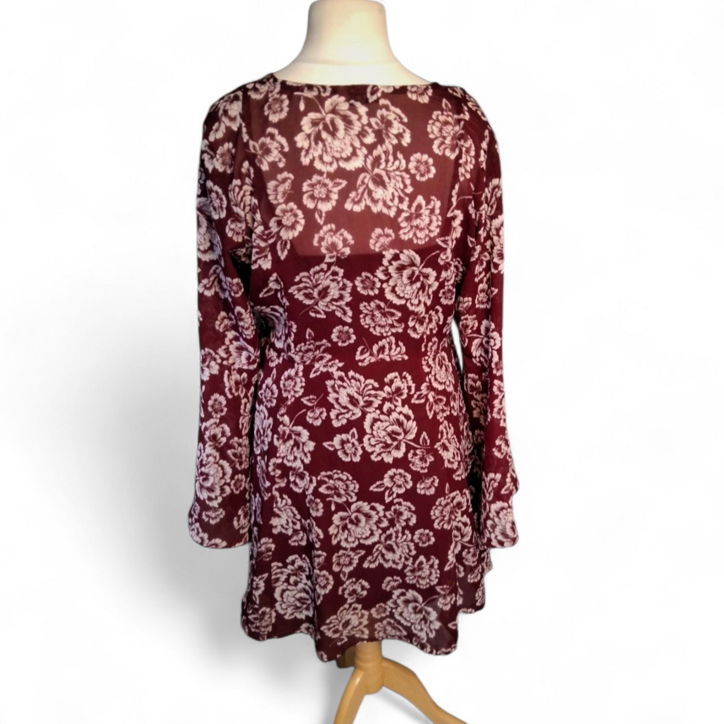 Brave Soul Burgundy & White Floral Dress – Size M (size 10/12)