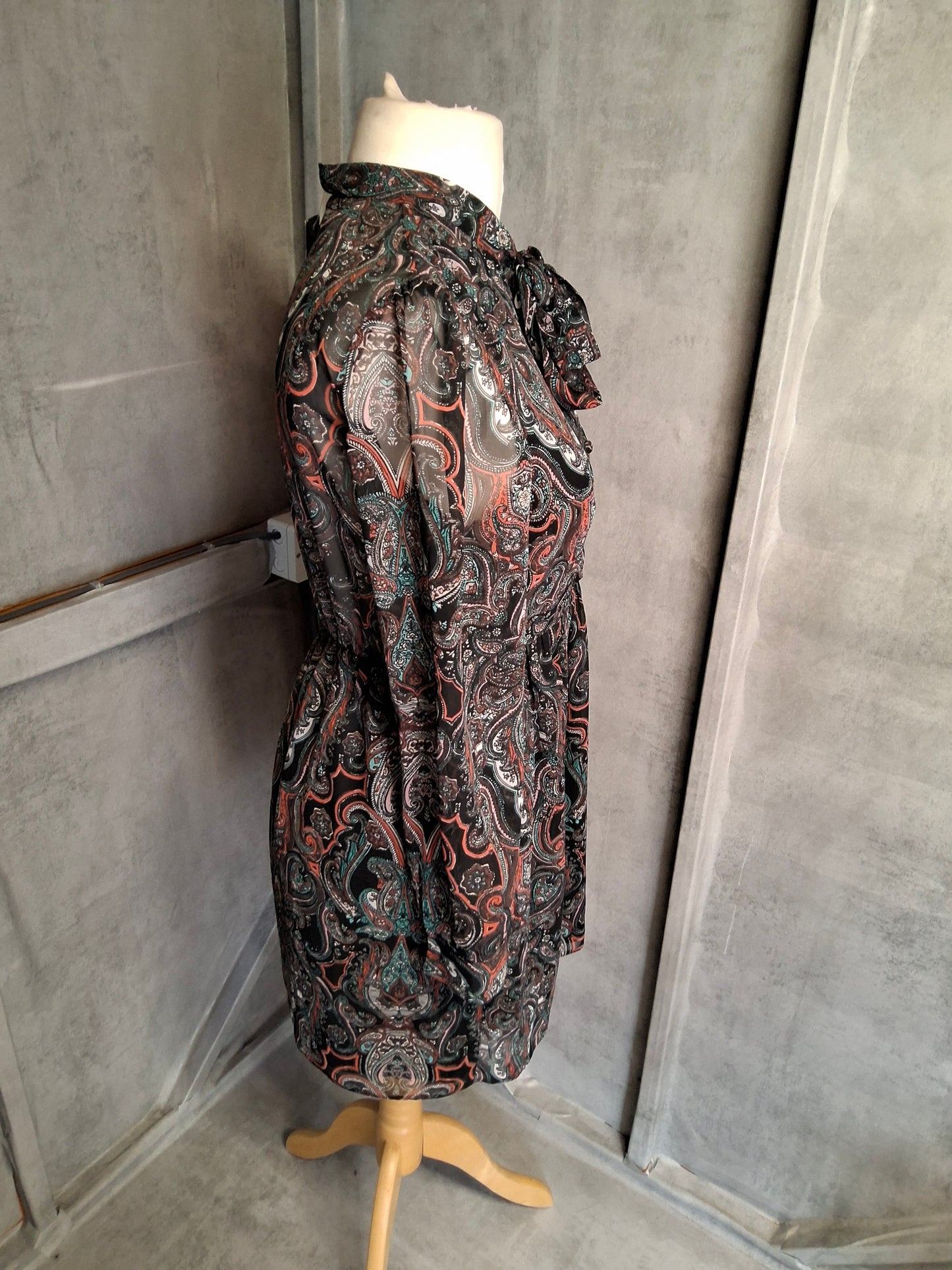 Miss Selfridge Petite Black Paisley Print Mini Dress – Size 12 – NWT