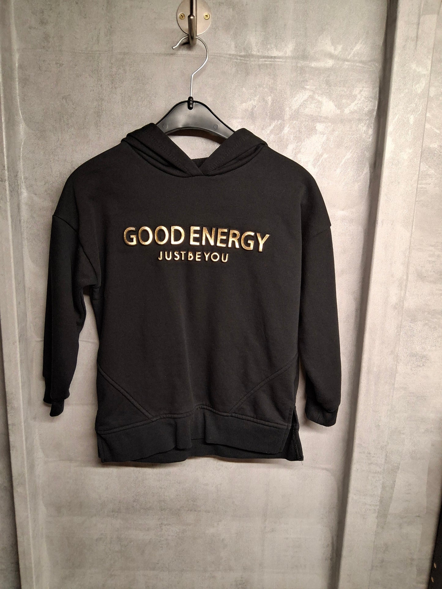 George Black Hoodie with Gold "Good Energy" Print – Girls 7–8 Years – Cotton/Polyester
