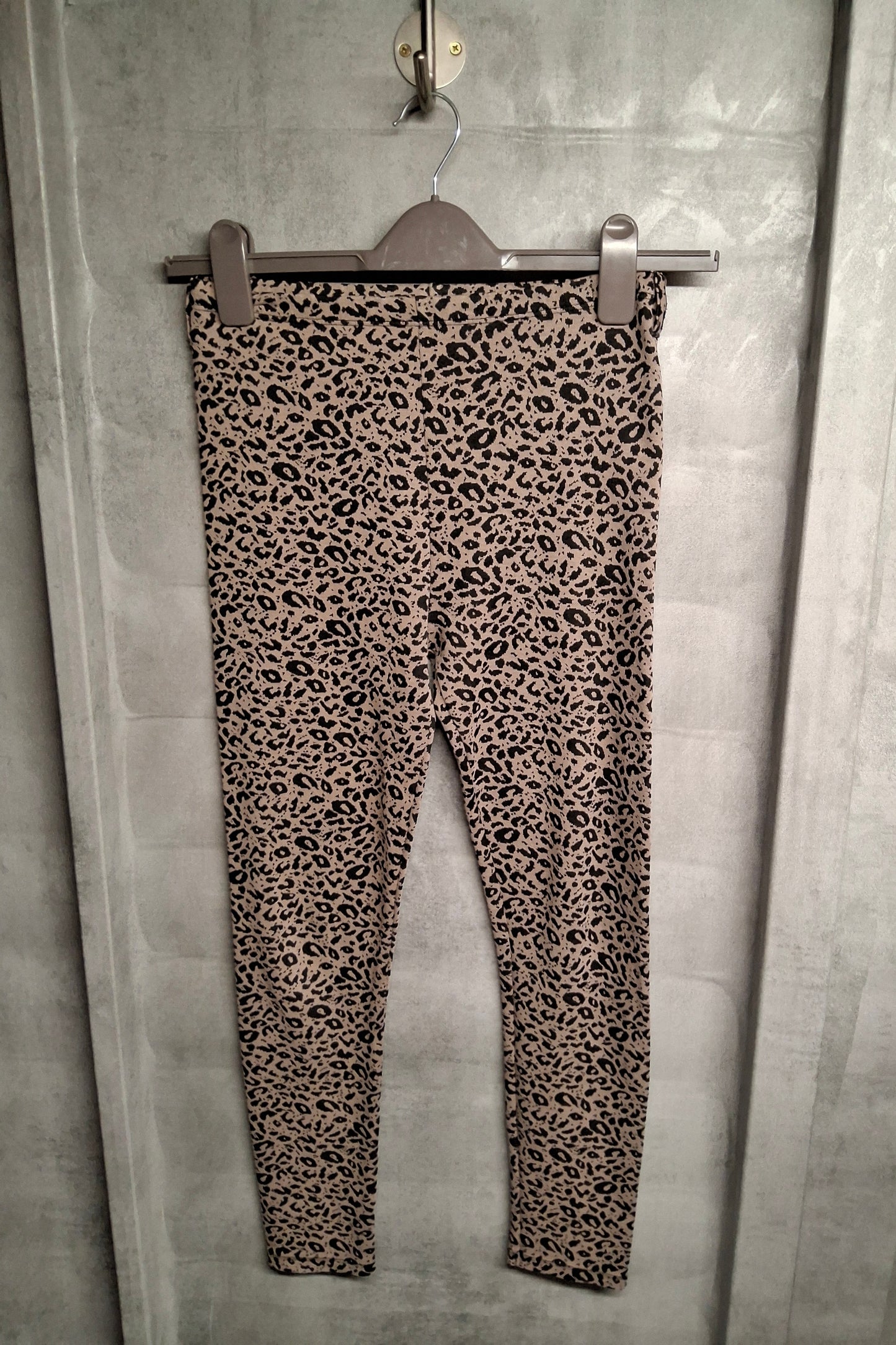 Matalan Girls leopard print leggings 12/13years