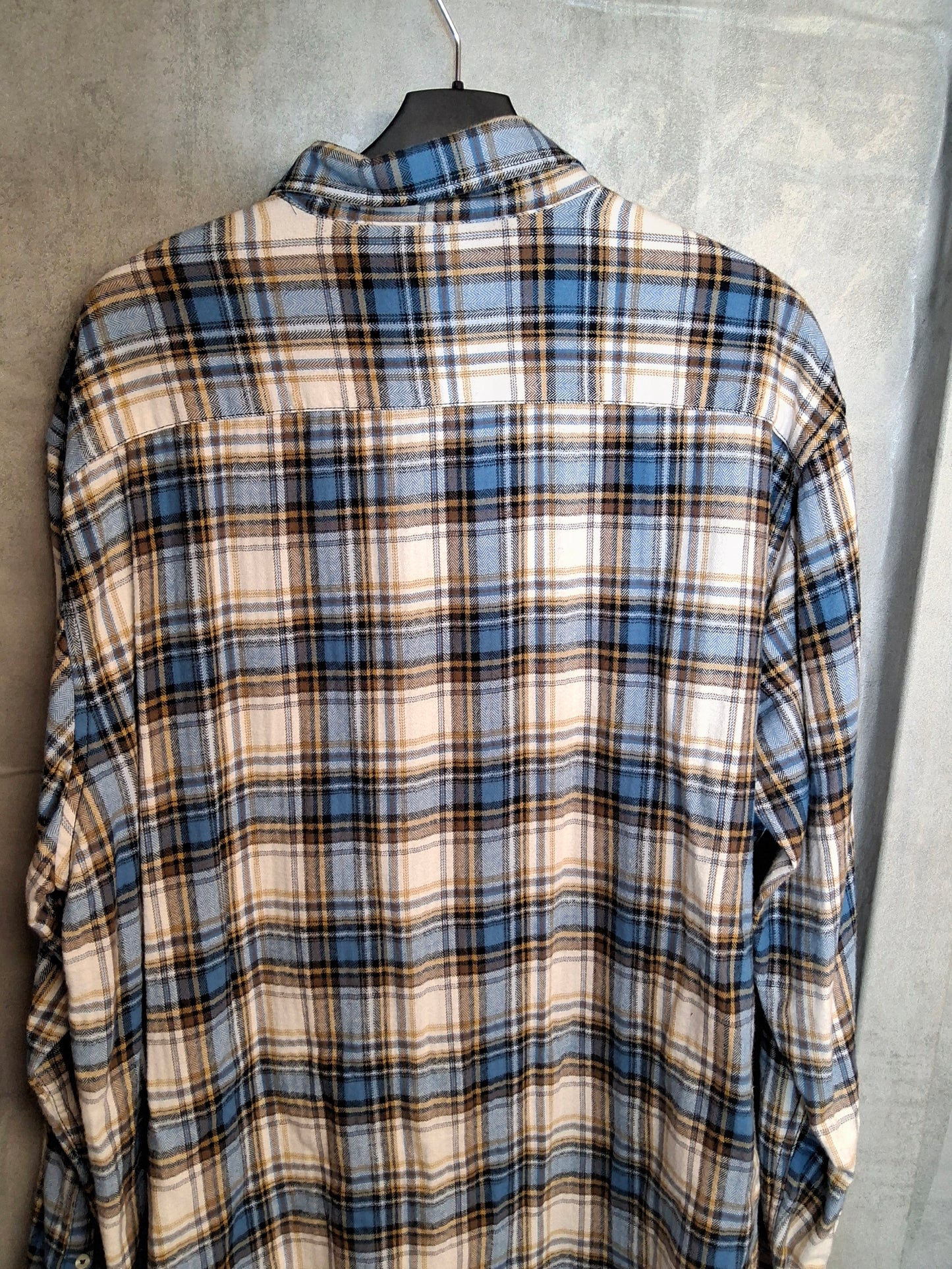 King’s Road Blue, Beige & White Checked Shirt – Men’s XL – 100% Cotton