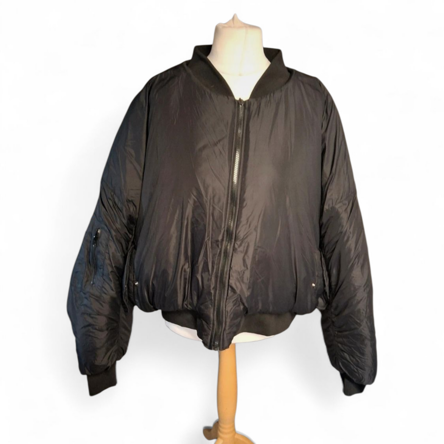 Boohoo Kourtney Kardashian Oversized Black Bomber Jacket – Size 22