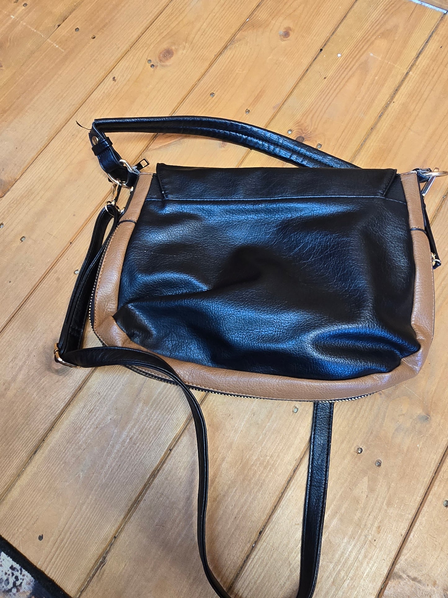 Oasis Black, Brown & Cream Faux Leather Shoulder Bag | Adjustable Strap | Expandable Zip | 36cm x 26cm