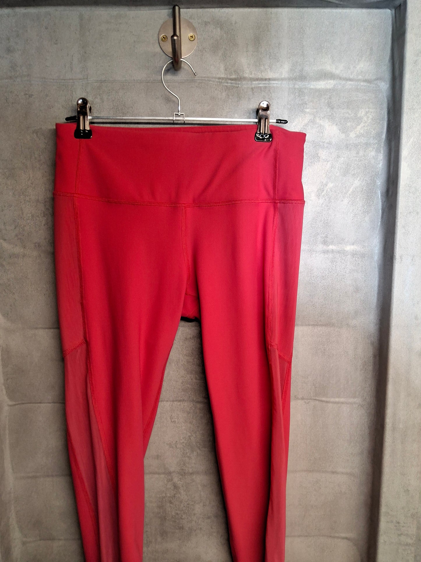 90 Degrees by Reflex Pink Cropped Leggings – Size Small (UK size 8/10) – Polyester Spandex