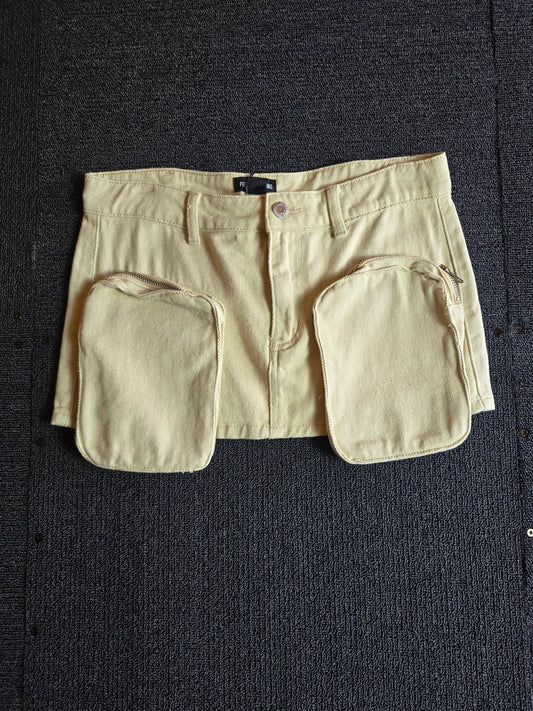 Prettylittlething beige mini skirt size 8