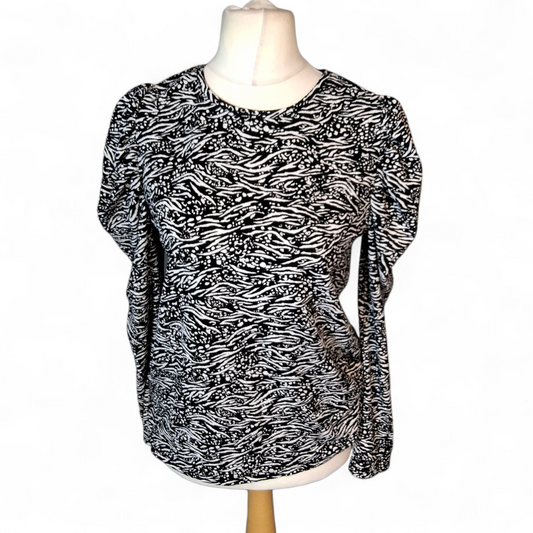 F&F Black & White Animal Print Top – Size 12 – Long Sleeve