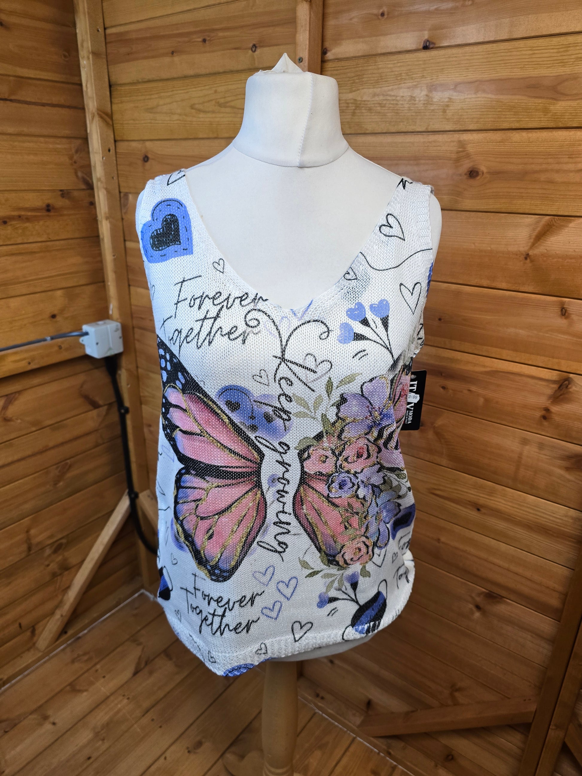 Made in Italy Butterfly Knit Vest Top – Colour, Comfort, Chaos (in the best way)