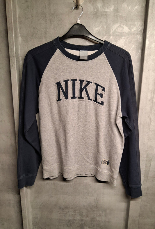 Men's Y2K Nike Grey & Navy Sweater – Small, Long Sleeve, Crew Neck, Logo Front, Sporty Retro Fit