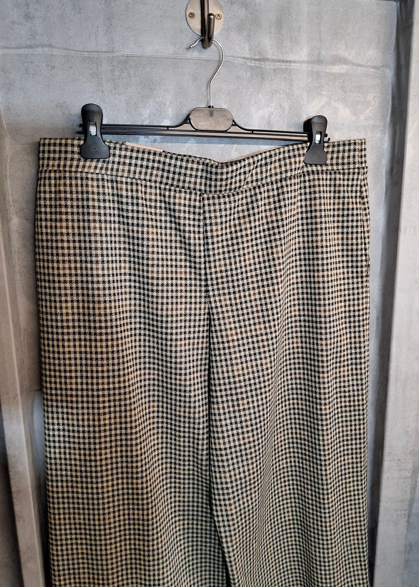 Tu Beige & Brown Checked Cropped Trousers – Size 18S – High Waist, Pockets, Elasticated Waist