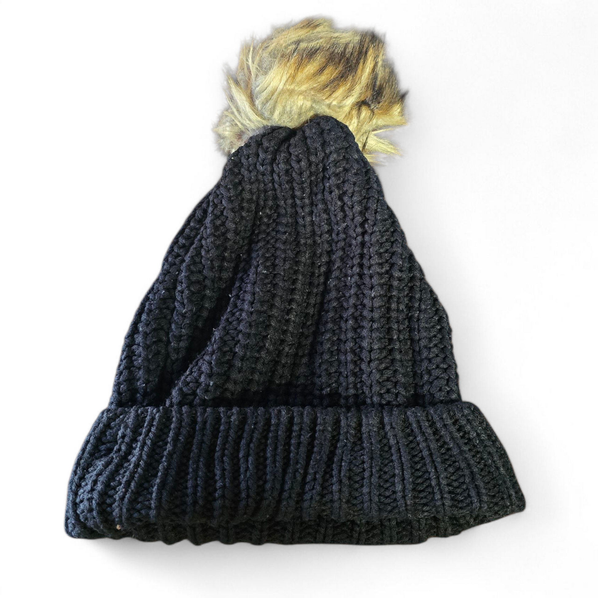 Primark Black Knitted Winter Hat with Faux Fur Pom-Pom – One Size Ladies
