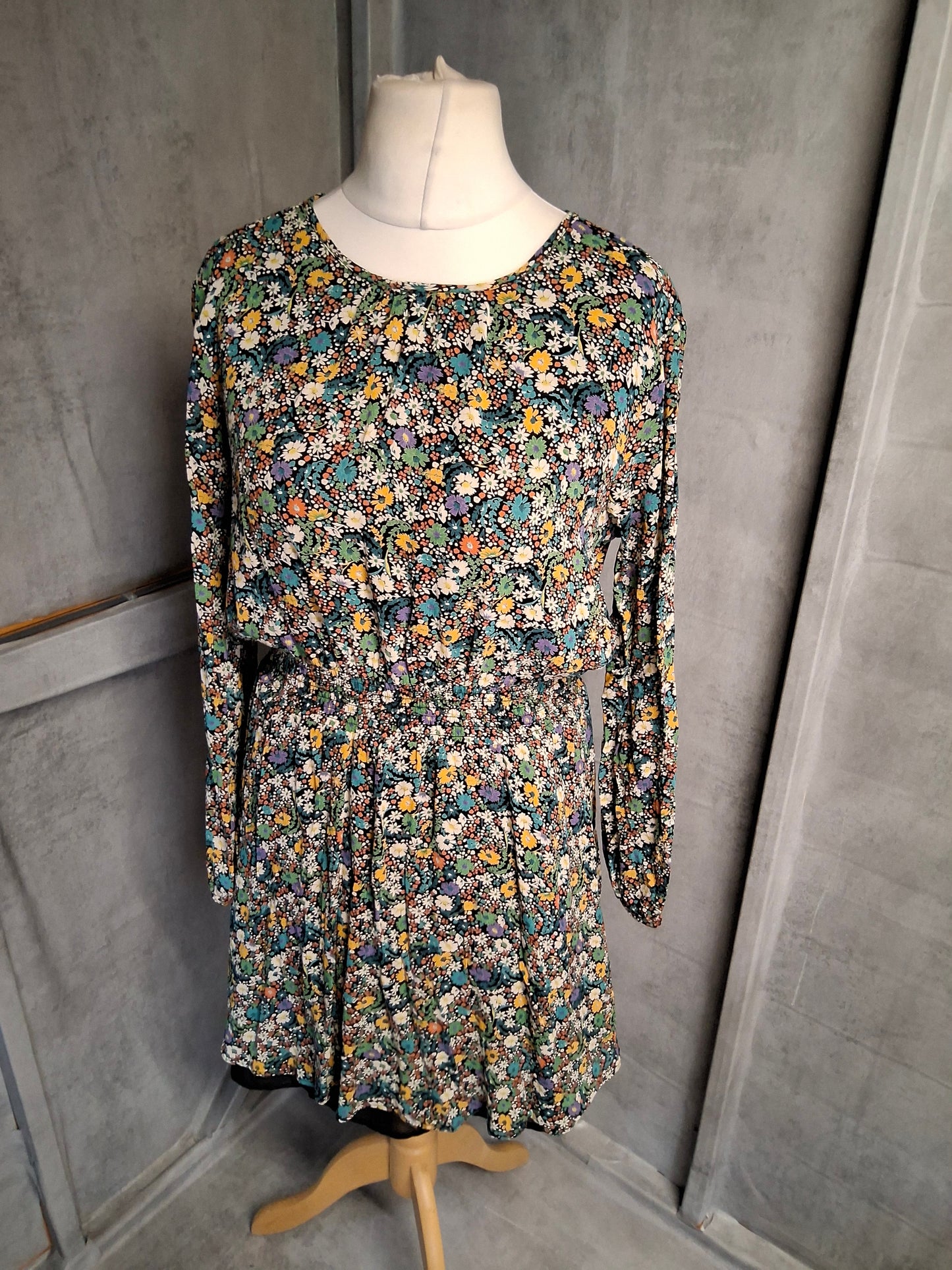 Next Multicoloured Floral Long Sleeve Knee Length Dress – Size 10