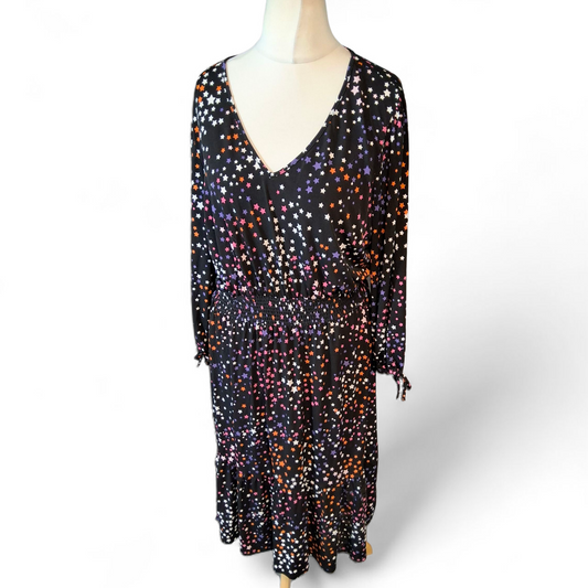 Dannii Minogue Petite Black Star Print Midi Dress – UK size 16