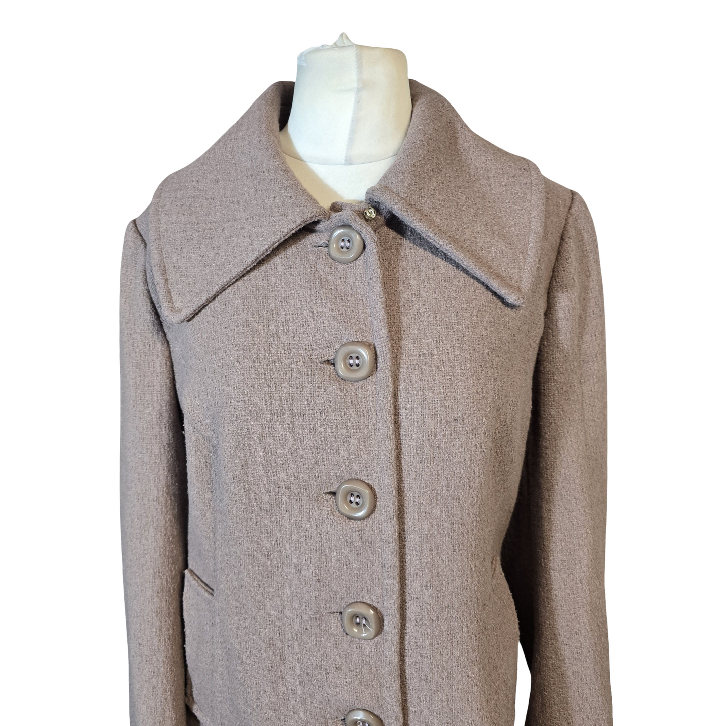BM Beige Textured Peacoat – Size 18 (Mid Length)