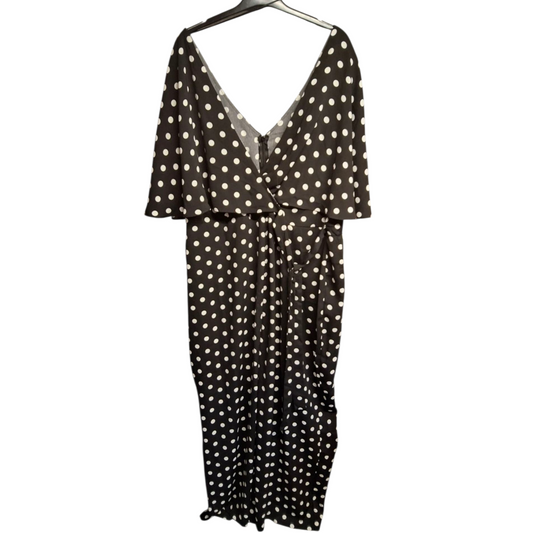 Wallis Black & White Polka Dot Jumpsuit – UK 26 – Serving curves and cocktails