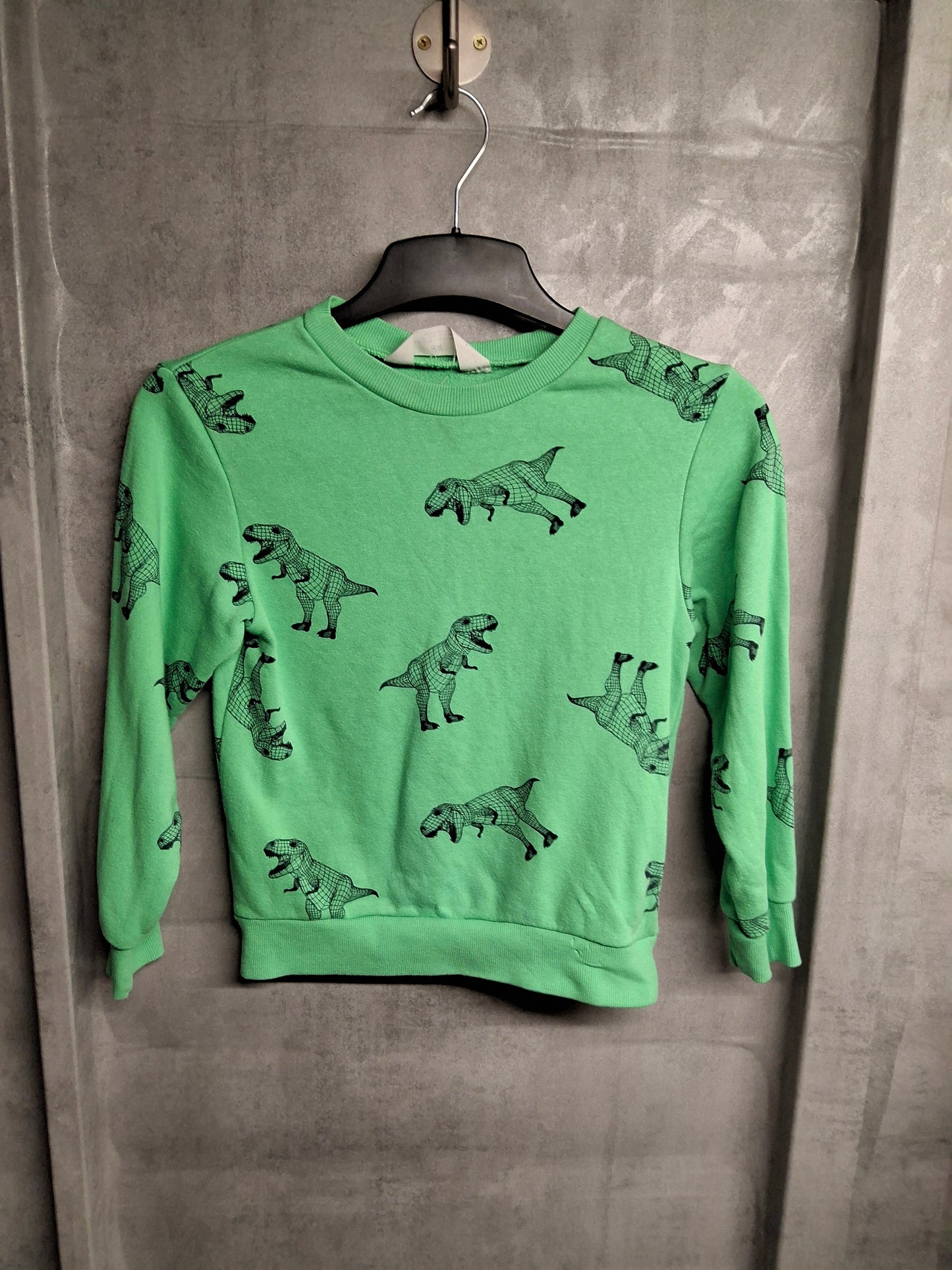 H&M boys green dinosaur jumper age 6-8years 