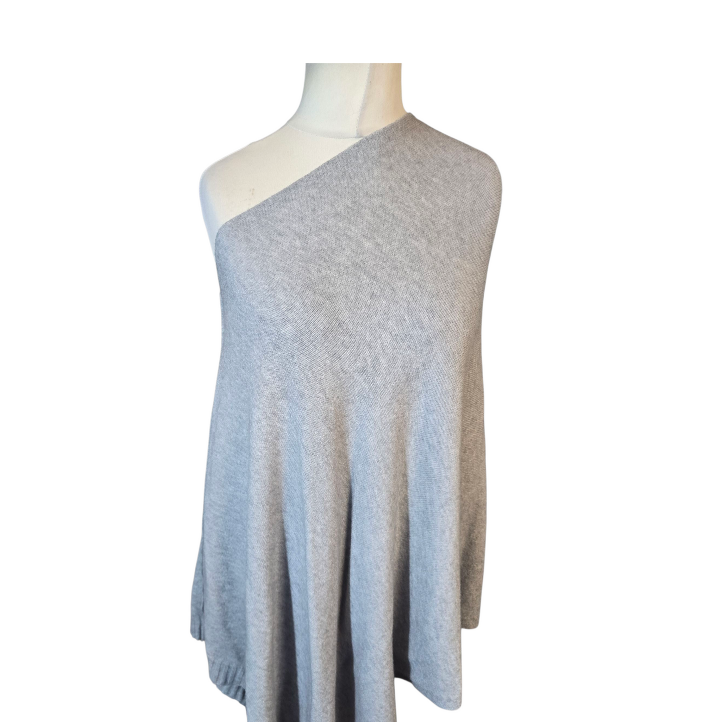 Grey Relaxed Knit Poncho – One Size (UK size 12–20) – Viscose Wool Blend