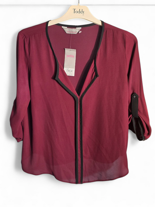 Dorothy Perkins Petite Red & Black Blouse – Size 12, 3/4 Sleeves, V-Neck, Sheer, BNWT