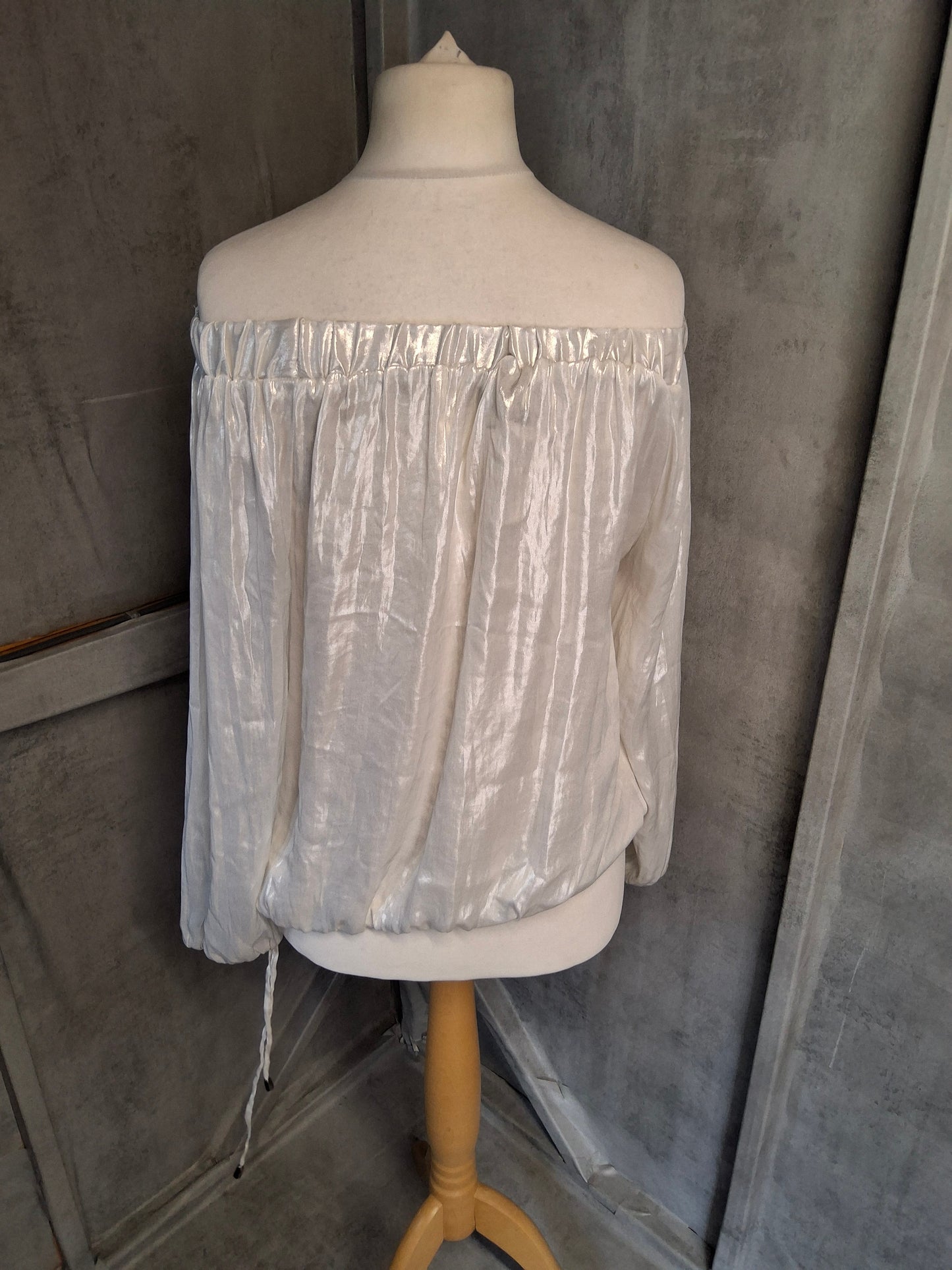 Next Cream Ivory Off-Shoulder Shiny Long Sleeve Top – Size 14