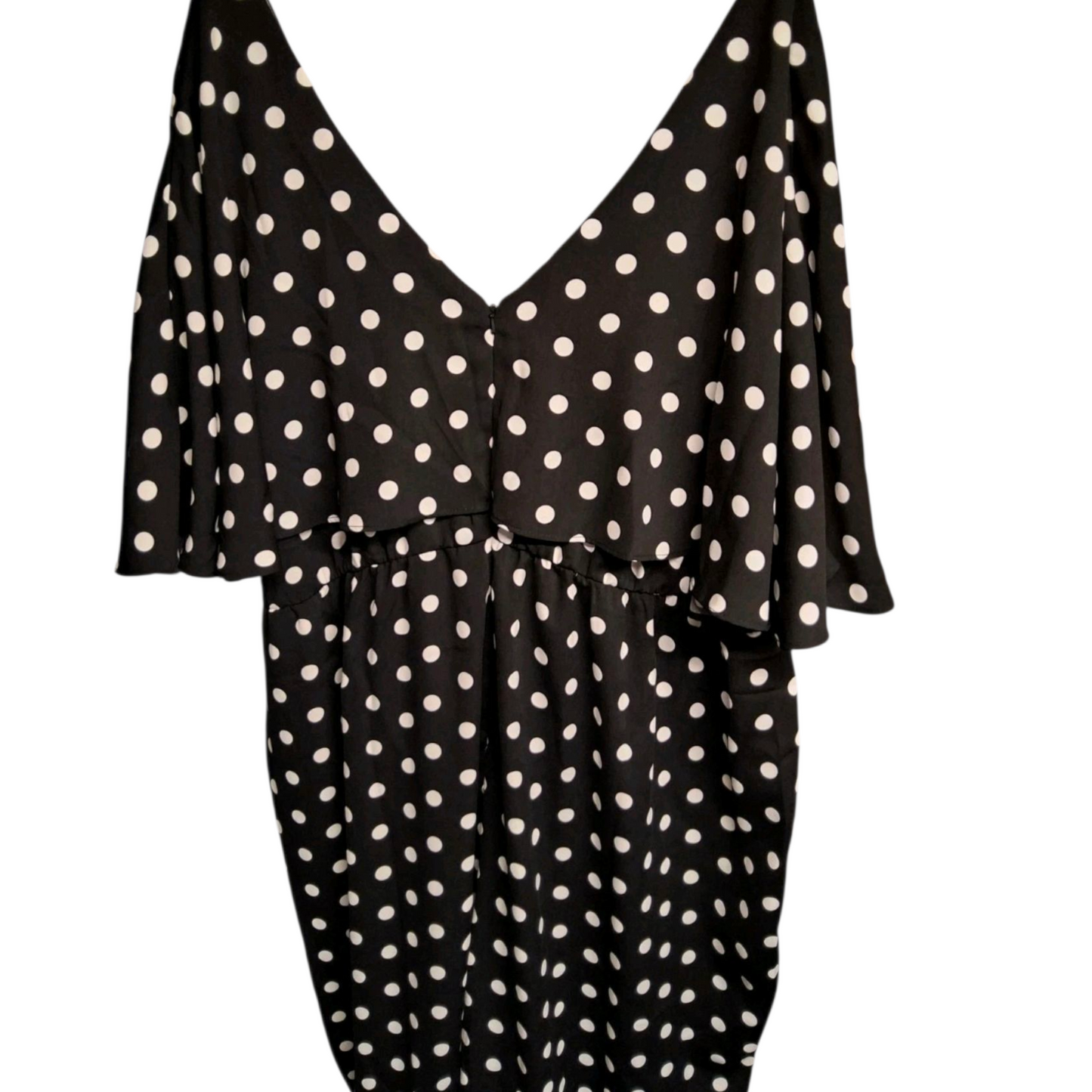 Wallis Black & White Polka Dot Jumpsuit – UK 26 – Serving curves and cocktails