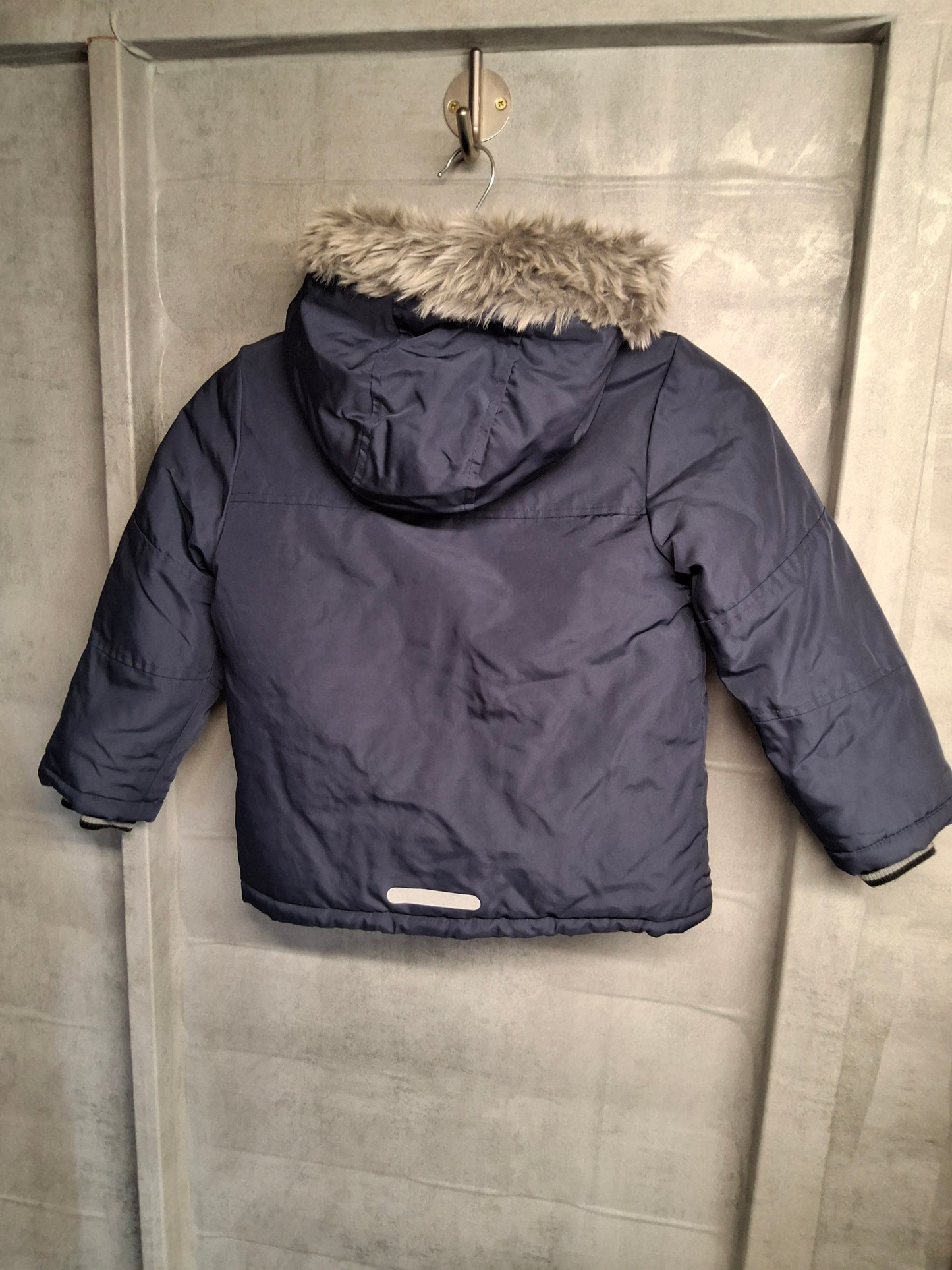 F&F Boys Navy Winter Coat – Faux Fur Hood, Age 5–6yrs