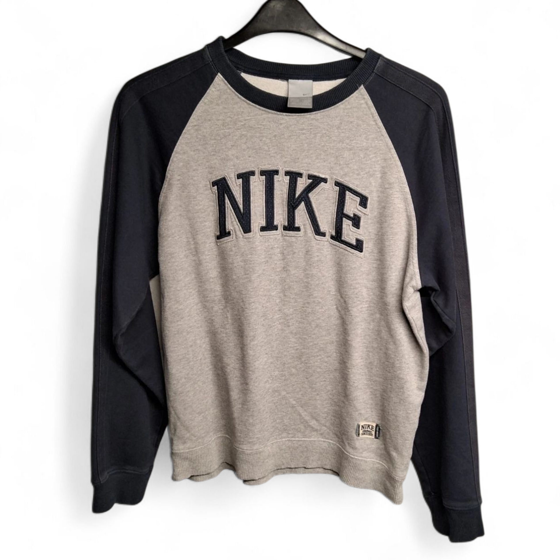 Men's Y2K Nike Grey & Navy Sweater – Small, Long Sleeve, Crew Neck, Logo Front, Sporty Retro Fit