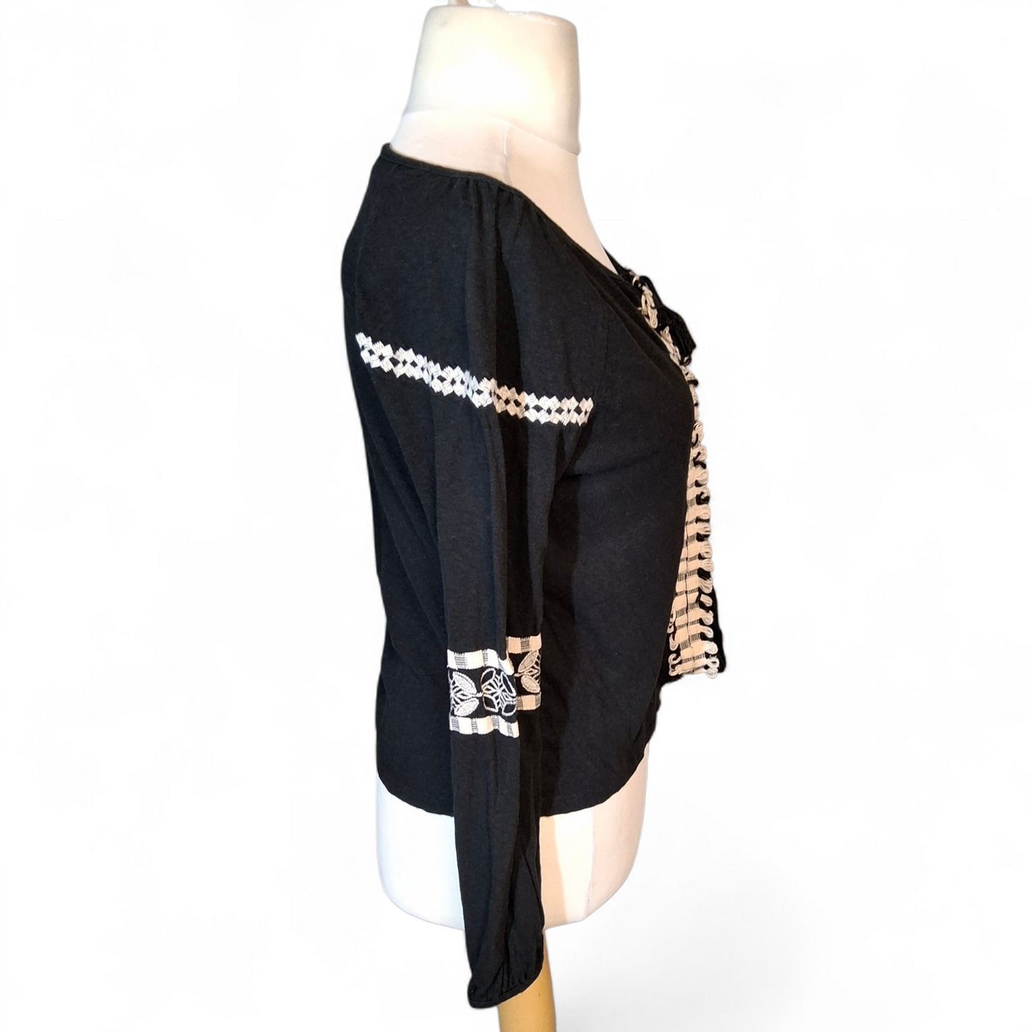 Miss Selfridge Black & White Tassel Front Top – Size 12