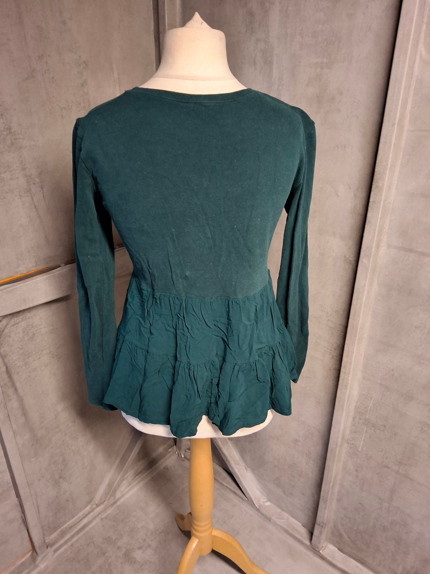 Zara Green Long Sleeve Jumper – Size S (UK size 8/10) – Frill Hem Layered Look
