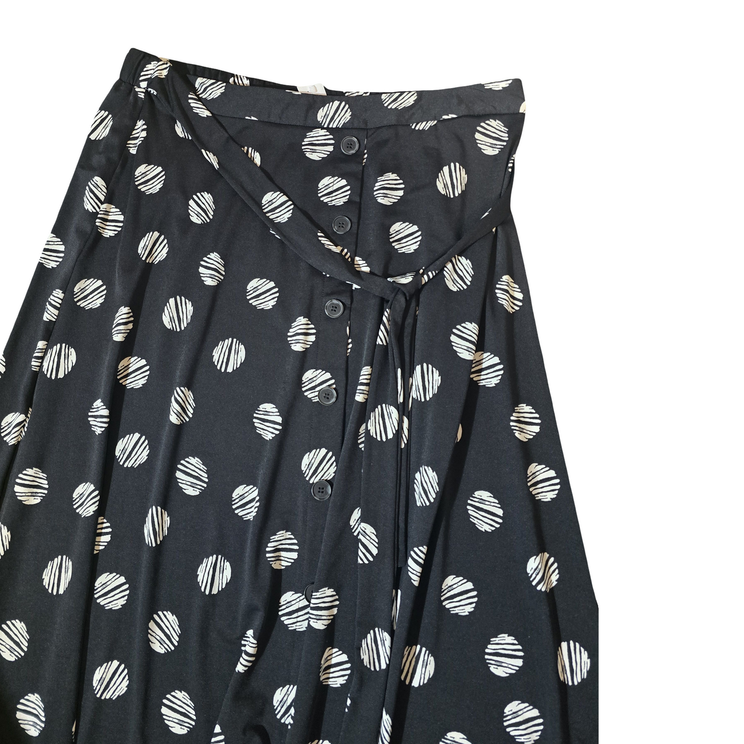 Bonmarché Black & White Polka Dot Midi Skirt – Size 18 – Belted Waist – Flowy & Comfy