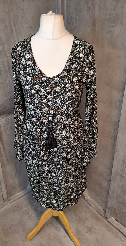 Brave Soul Black Floral Dress – Long Sleeve with Flared Cuffs – Size 10
