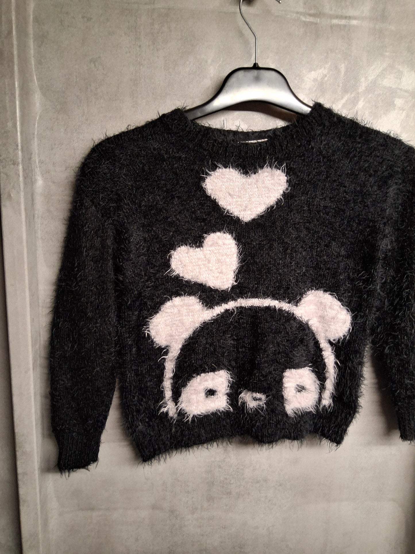 Matalan Girls Black Shaggy Jumper – Age 9 Years – Nylon & Acrylic