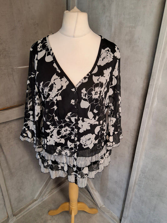 Per Una Black & White Floral Blouse – Size 16 – Sheer Sleeves & Frill Detail ✨