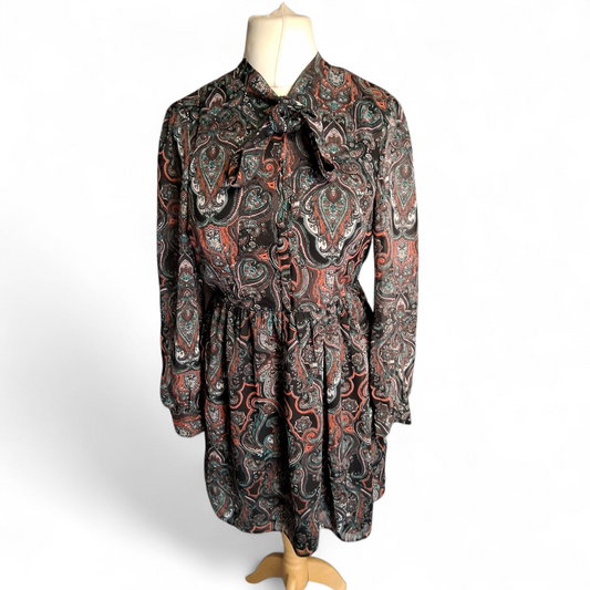 Miss Selfridge Petite Black Paisley Print Mini Dress – Size 12 – NWT