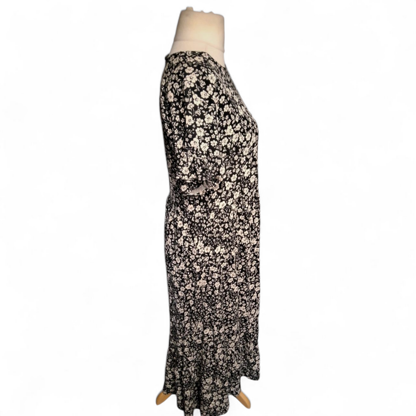 Next Black & White Floral Midi Dress – Size 12 – Viscose